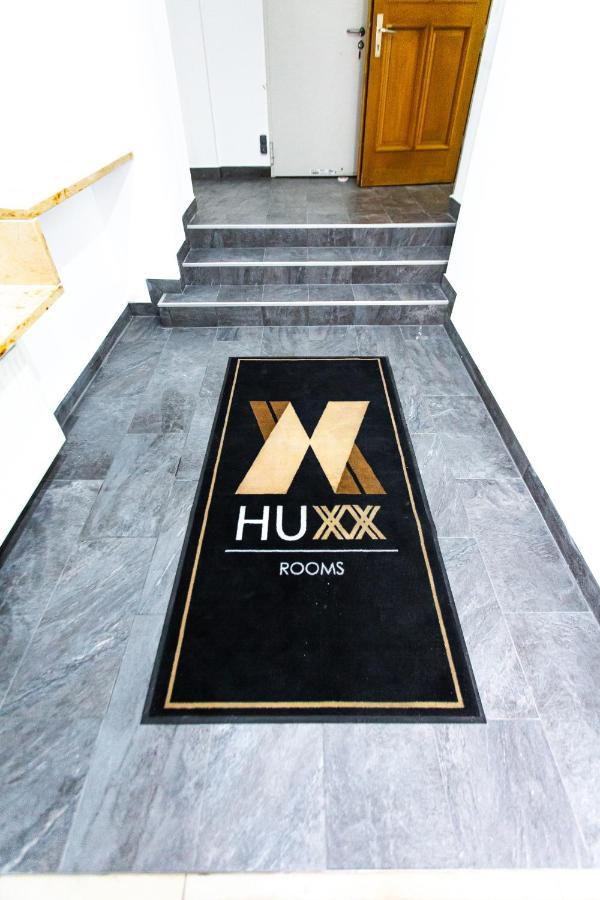 Huxx Sued Aparthotel Núremberg Exterior foto